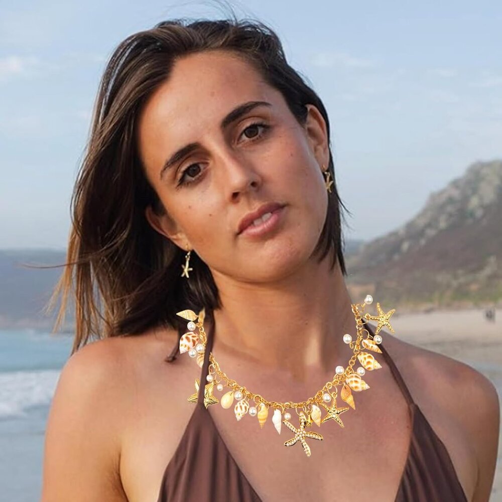 Versatile Chunky Shell Necklace With Starfish Pen… - image 7